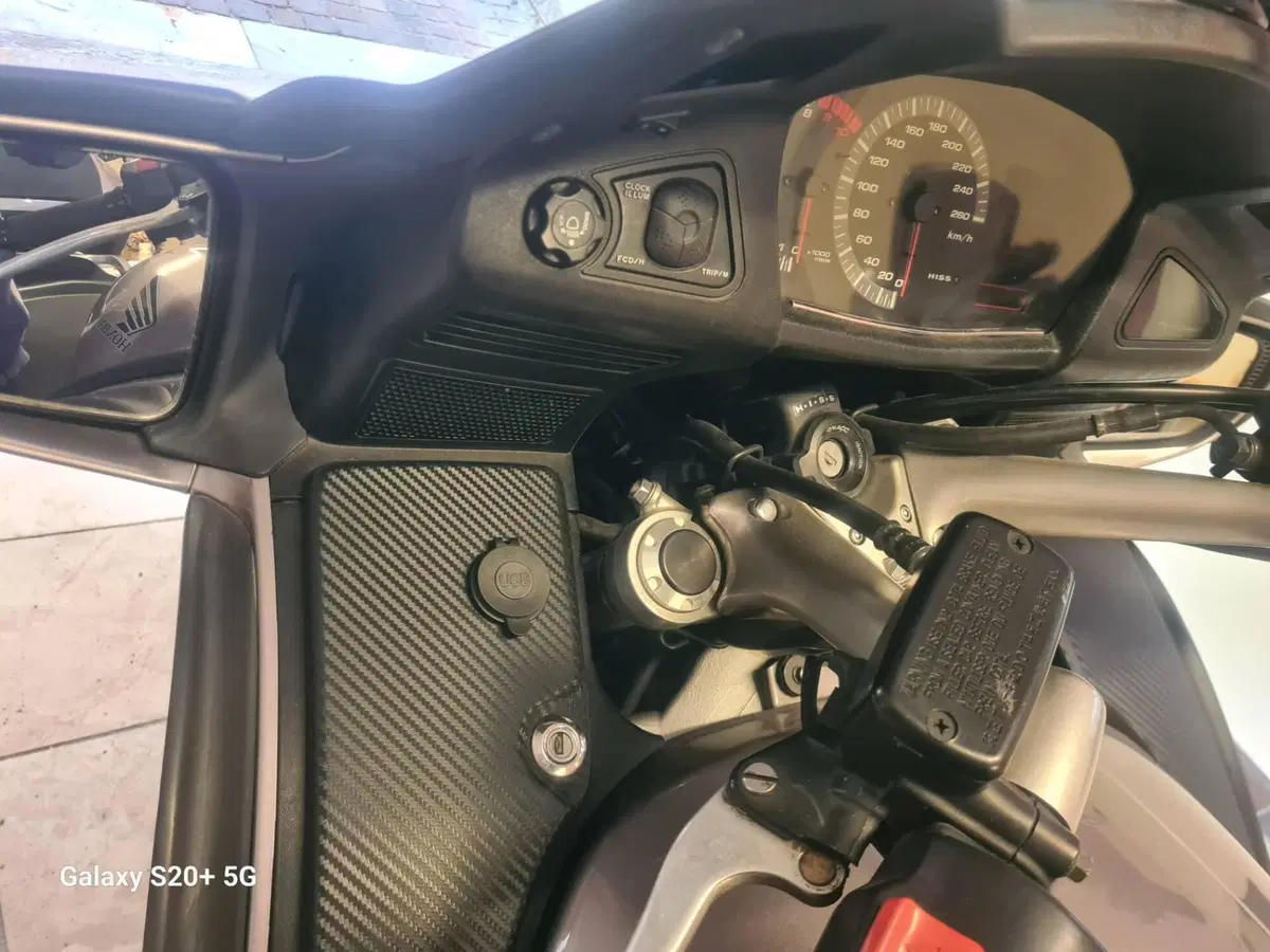 Honda Pan European ABS (2002 - 13) (7)
