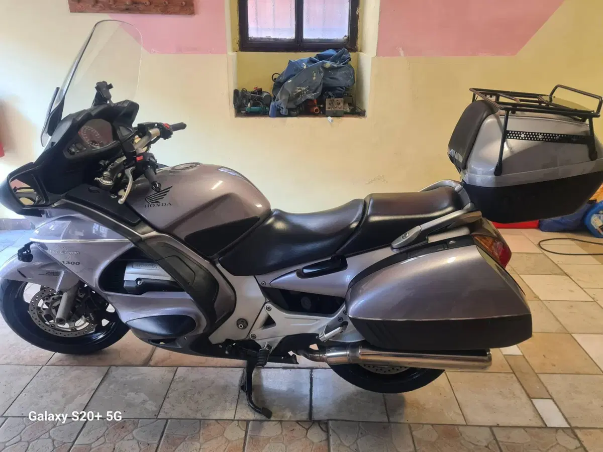 Honda Pan European ABS (2002 - 13) (12)