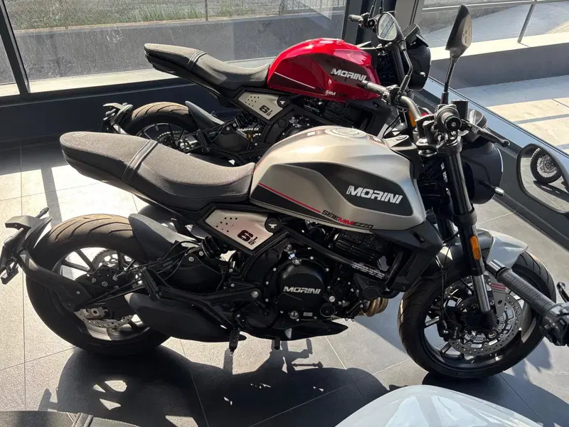 Moto Morini SEIEMMEZZO STR (2022 - 26)