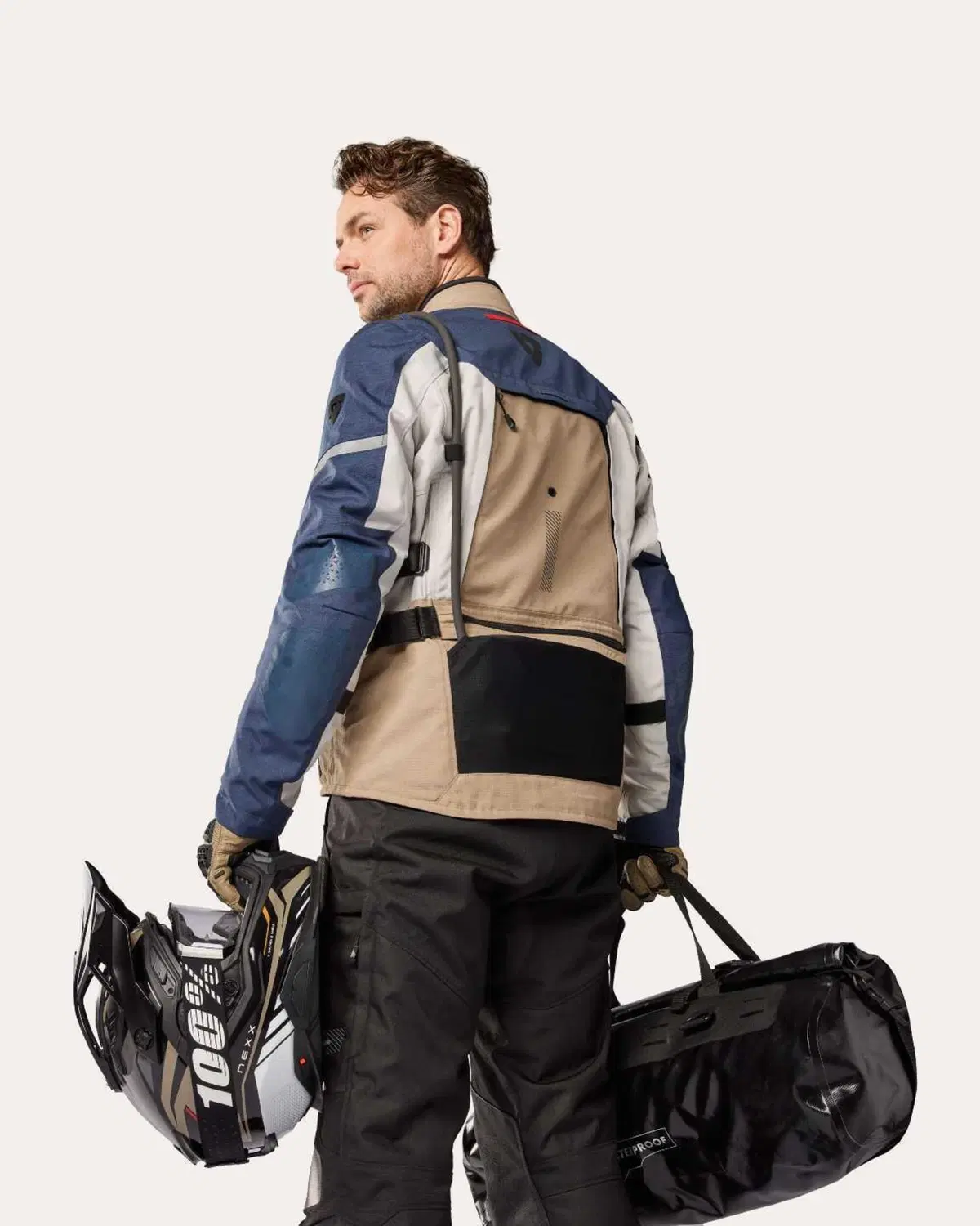 REV’IT! presenta la nuova giacca Sand 5 H2O (11)