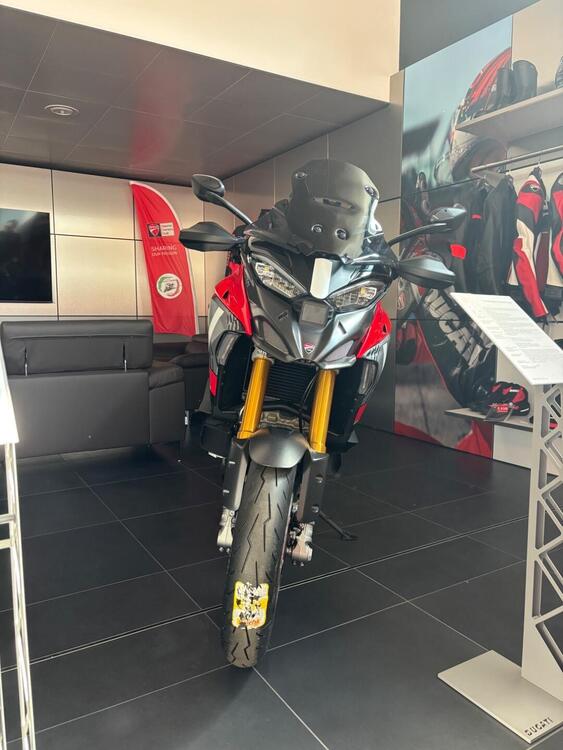 Ducati Multistrada V4 Pikes Peak (2021 - 24) (2)
