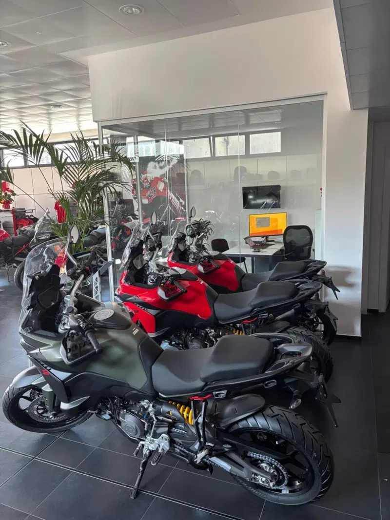 Ducati Multistrada V2 (2025 - 26) (4)