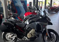 Ducati Multistrada V4 S (2025) nuova