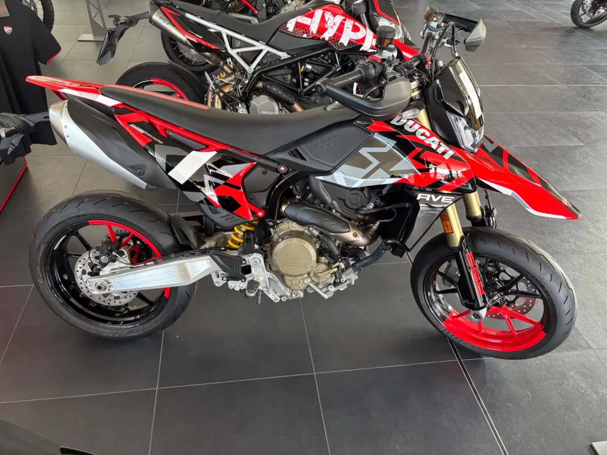 Ducati Hypermotard 698 Mono RVE (2024 - 26)