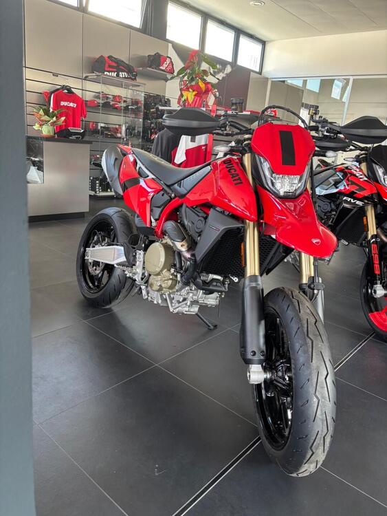 Ducati Hypermotard 698 Mono (2024 - 25) (2)