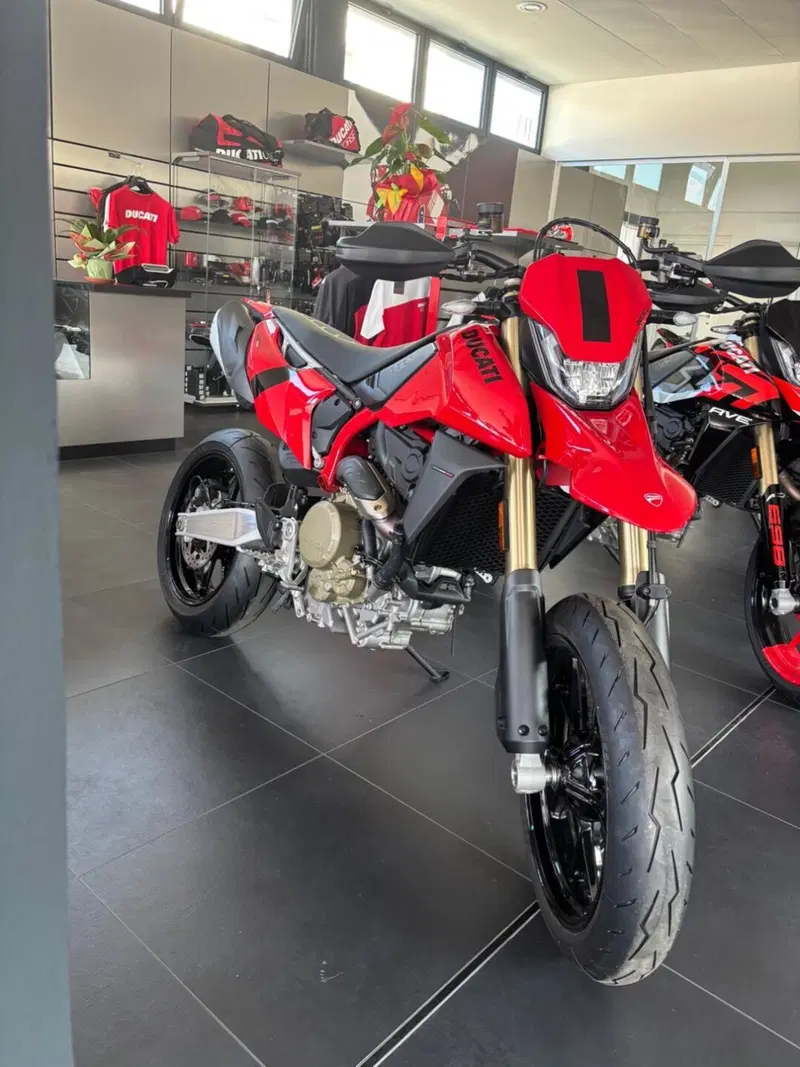 Ducati Hypermotard 698 Mono (2024 - 26) (2)