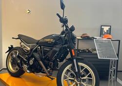 Ducati Scrambler 800 Full Throttle (2025) nuova