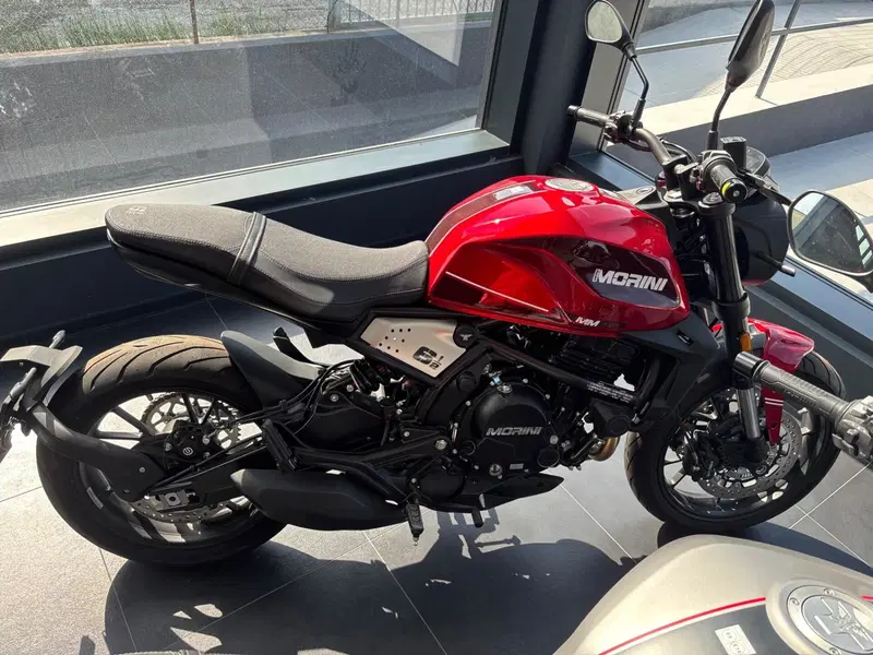 Moto Morini SEIEMMEZZO STR (2022 - 26)