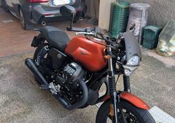 Moto Guzzi V7 Stone (2021 - 24) usata