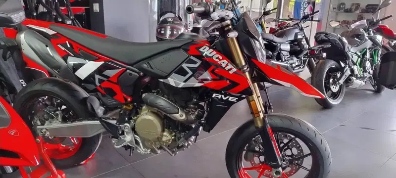 Ducati Hypermotard 698 Mono RVE (2024 - 26) (2)
