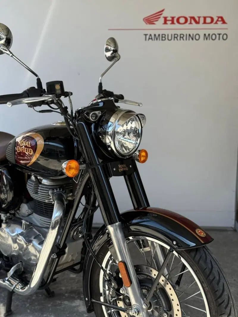 Royal Enfield Classic 350 (2021 - 26) (2)