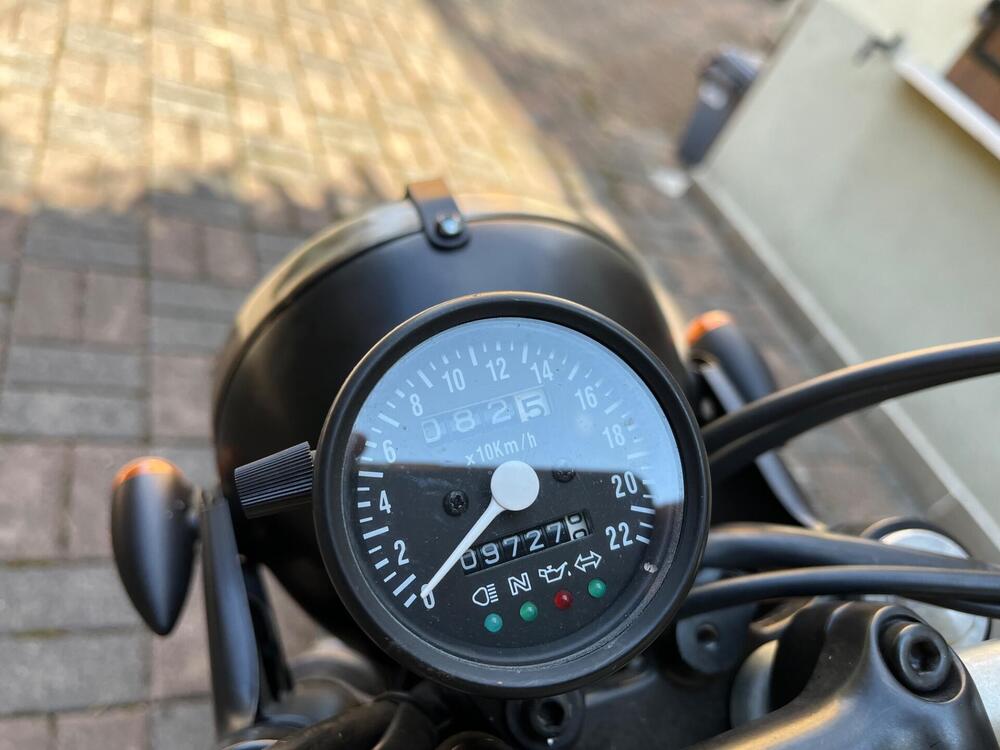 Triumph Bonneville T100 (2001 - 07) (3)