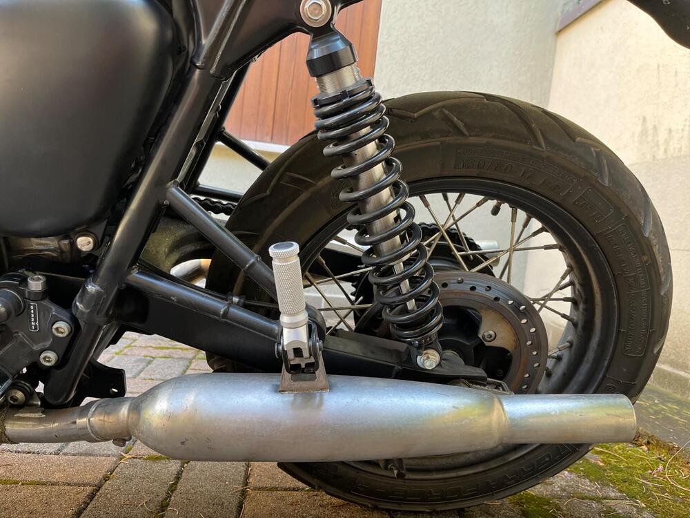 Triumph Bonneville T100 (2001 - 07) (5)