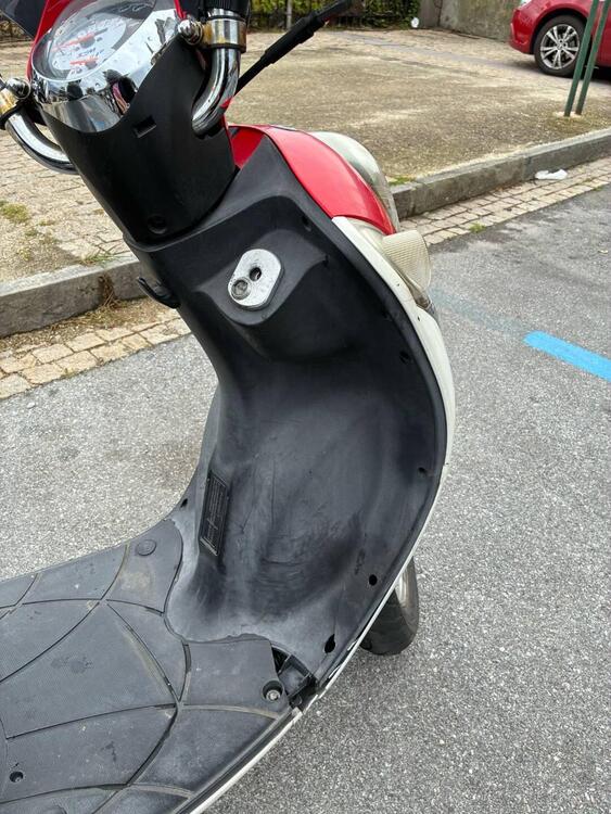 Sym Mio 50 (2006 - 17) (4)