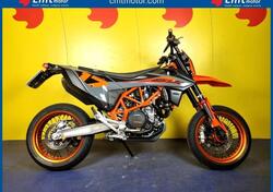 KTM 690 SMC R (2021 - 22) usata