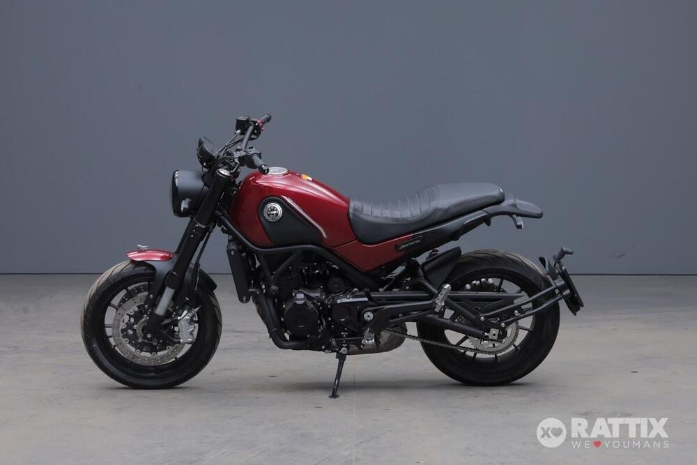 Benelli Leoncino 500 (2021 - 25) (5)