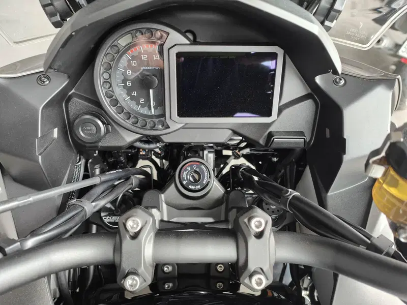 Kawasaki Versys 1100 SE (2025 - 26) (8)