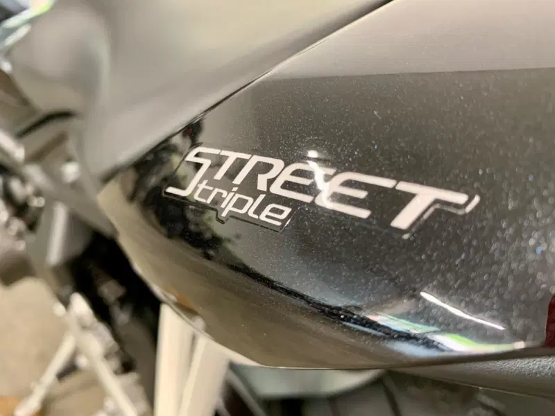Triumph Street Triple S (2017 - 19) (15)