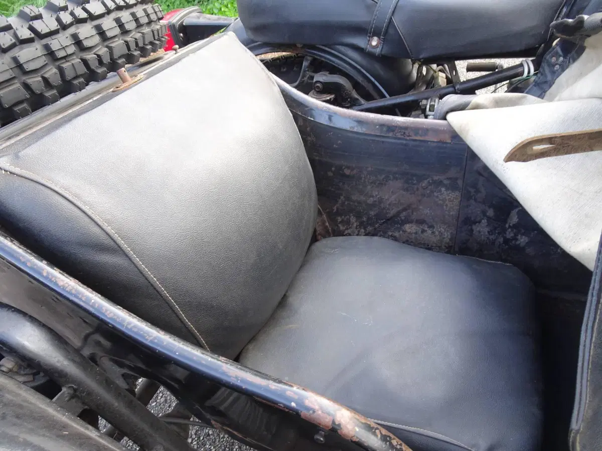 Dnepr MT 16 Sidecar (20)