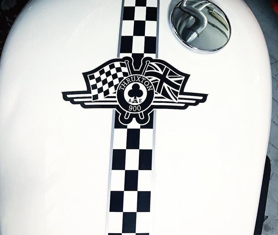 Triumph Thruxton 900 ACE (2014 - 15) (3)