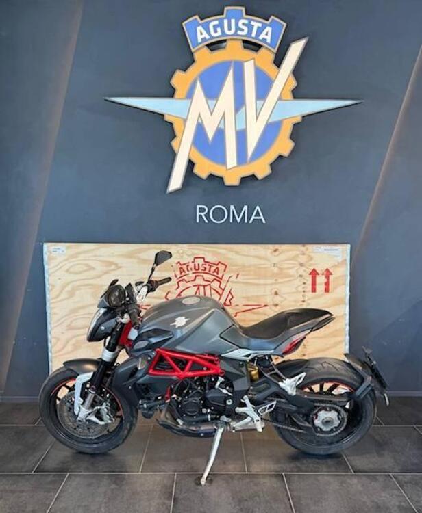 MV Agusta Dragster 800 (2014 - 19) (2)