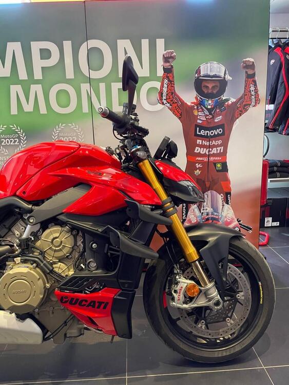 Ducati Streetfighter V4 S (2023 - 24) (3)
