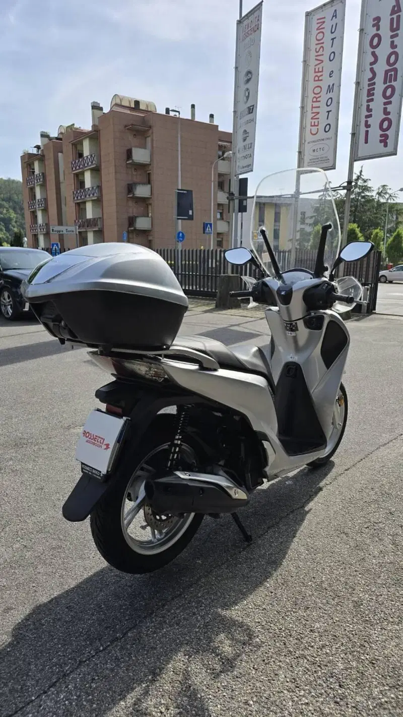 Honda SH 150i (2017 - 19) (4)