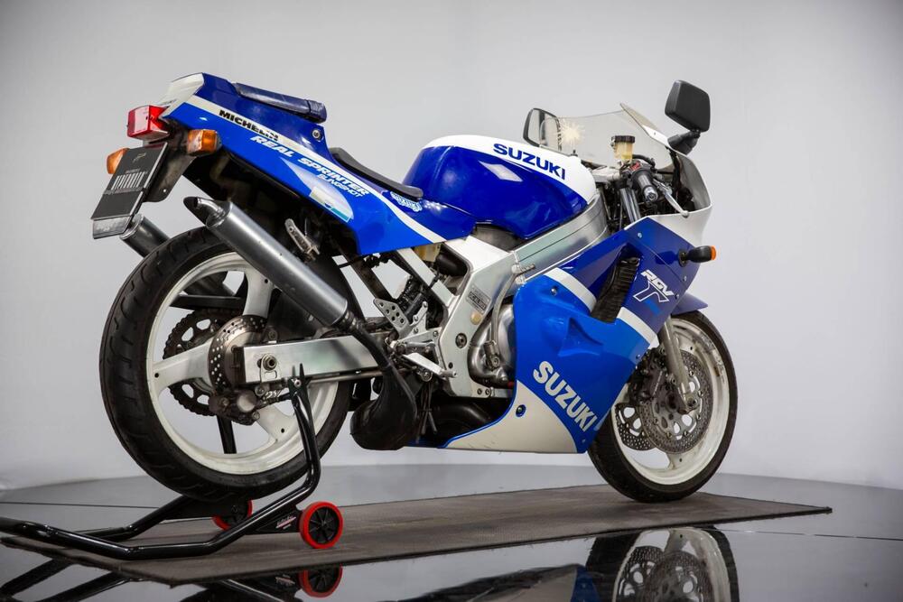 Suzuki RGV 250 (1989 - 97) (4)