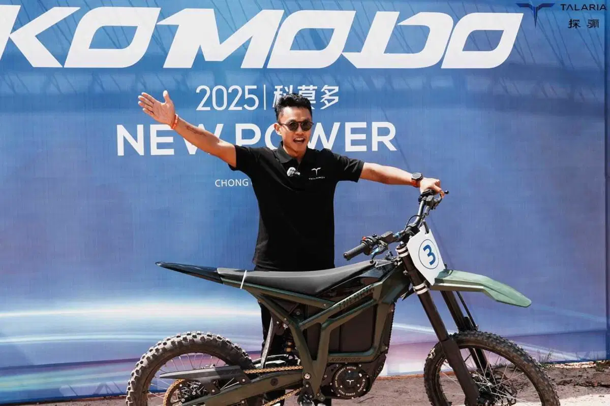 Talaria punta in alto e arriva la Komodo: 32 KW di potenza e soltanto 98 kg a 7.390 euro (5)