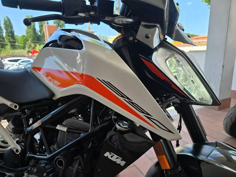 KTM 390 Duke (2021 - 23) (4)