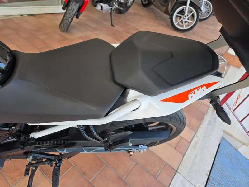 KTM 390 Duke (2021 - 23) (10)