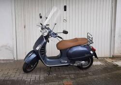 Vespa GTS 300 (2017 - 18) usata