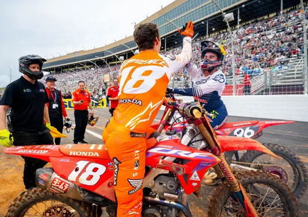 I fratelli Lawrence tornano in moto. Li vedremo in gara al National