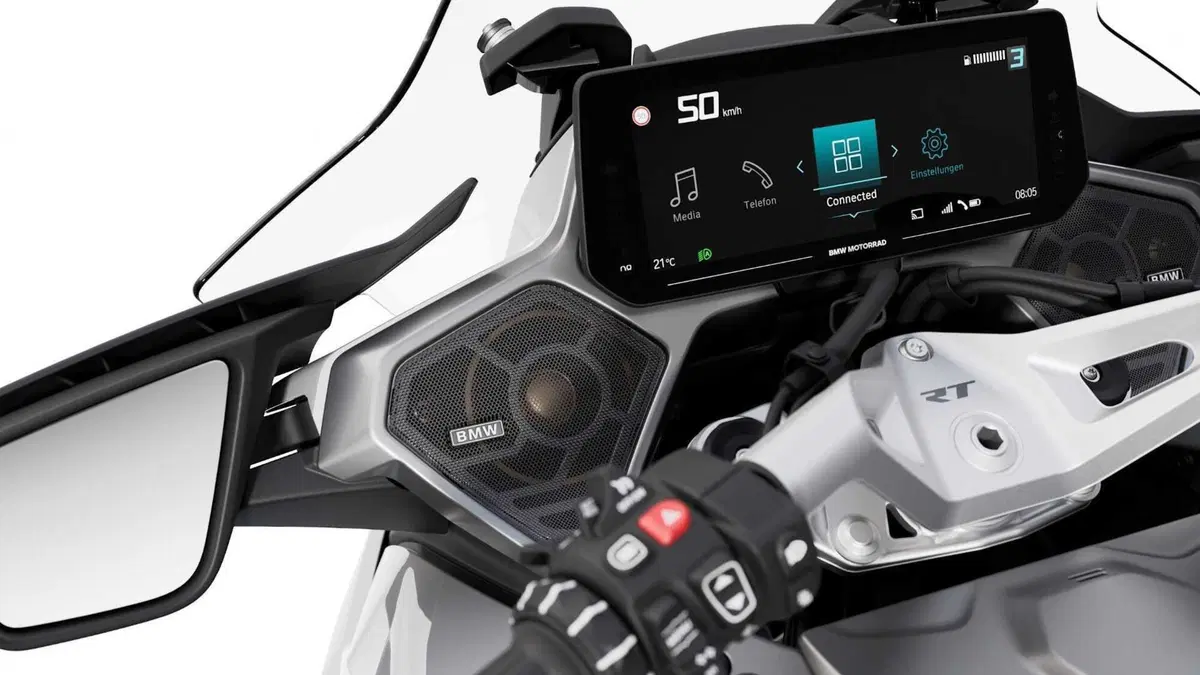 BMW R 1300 RT 2026: caratteristiche tecniche e prezzo. La più tecnologica di sempre [GALLERY] (17)