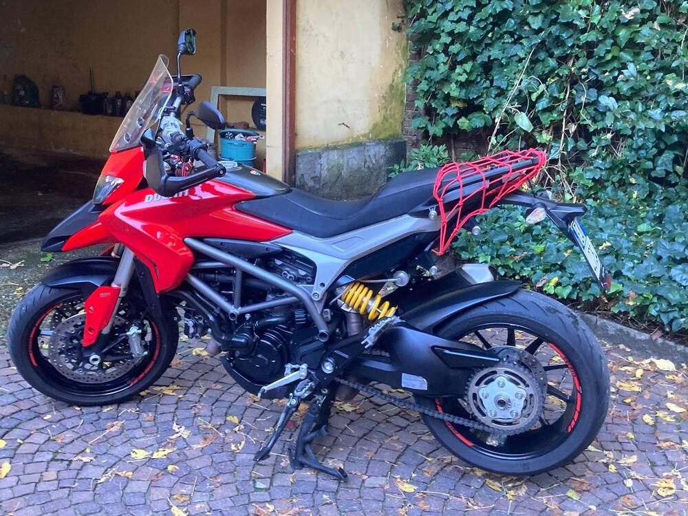 Ducati Hyperstrada 821 (2013 - 15) (2)