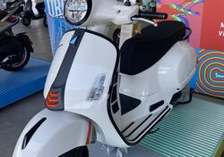 Vespa GTS 300 Super Sport (2023 - 24) nuova