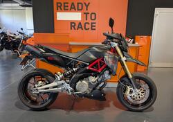 Aprilia Dorsoduro 750 Factory (2010 - 13) usata