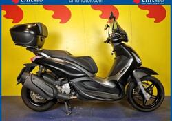 Piaggio Beverly 350 SportTouring ie ABS (2011 - 17) usata