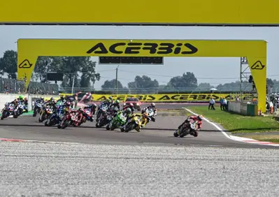 SBK 2025 GP d'Italia a Cremona. Tra Bulega e Toprak si fa strada la Yamaha di Locatelli. Occhio a Petrucci