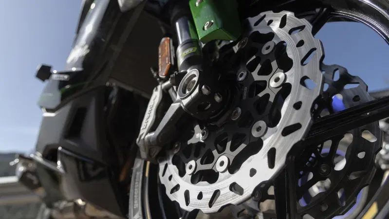 Galfer presenta Floatech Road, il nuovo disco freno stradale ispirato al Mondiale [VIDEO]