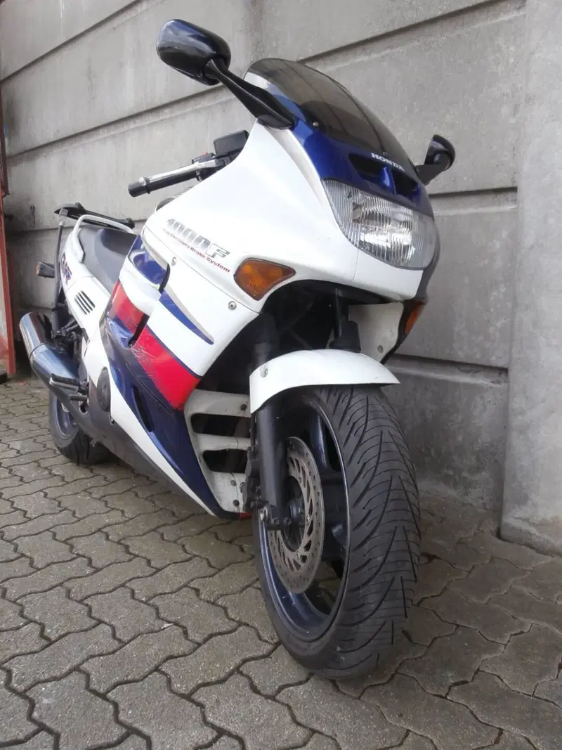 Honda CBR 1000 F (1993 - 95) (3)