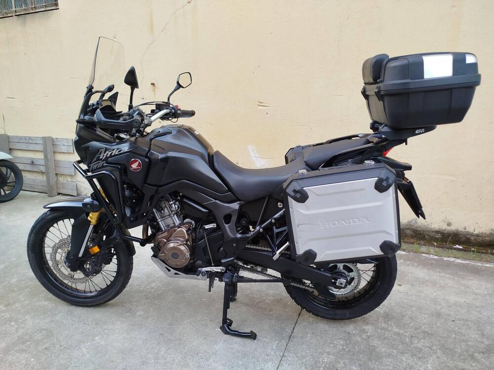 Honda Africa Twin CRF 1000L ABS Travel Edition (2016 - 17) (2)