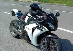 Honda CBR 1000 RR Fireblade (2008 - 11) usata