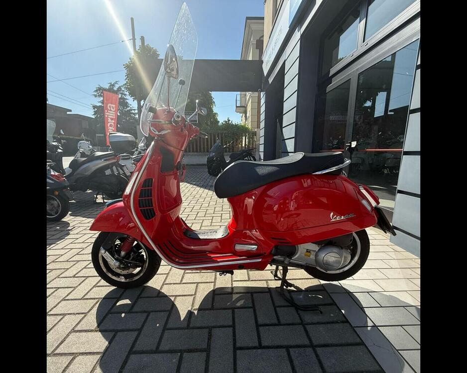 Vespa GTS 300 Super ABS (2014 - 16) (3)