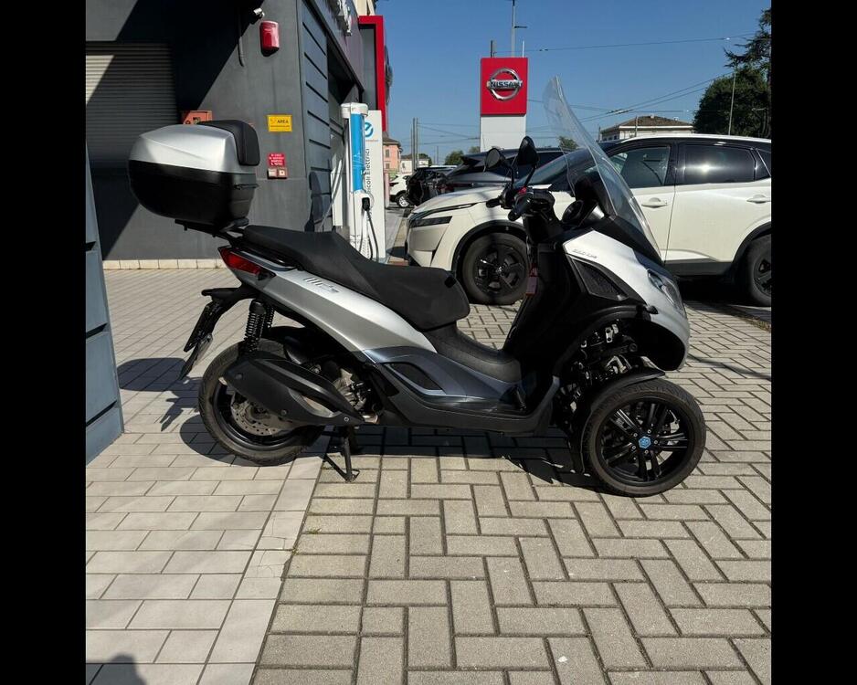 Piaggio Mp3 300 Hpe (2019 - 20) (2)