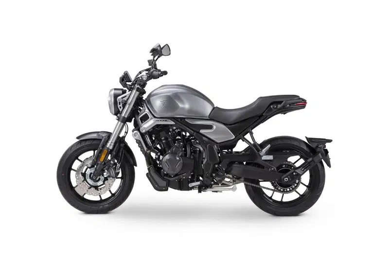 Voge Trofeo 500AC (2022 - 26)