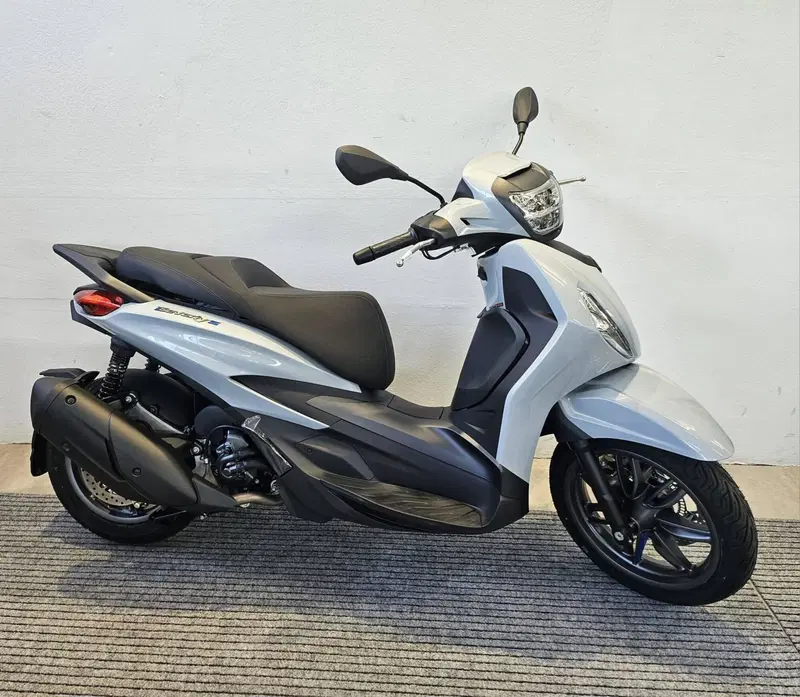 Piaggio Beverly 310 S (2025 - 26)
