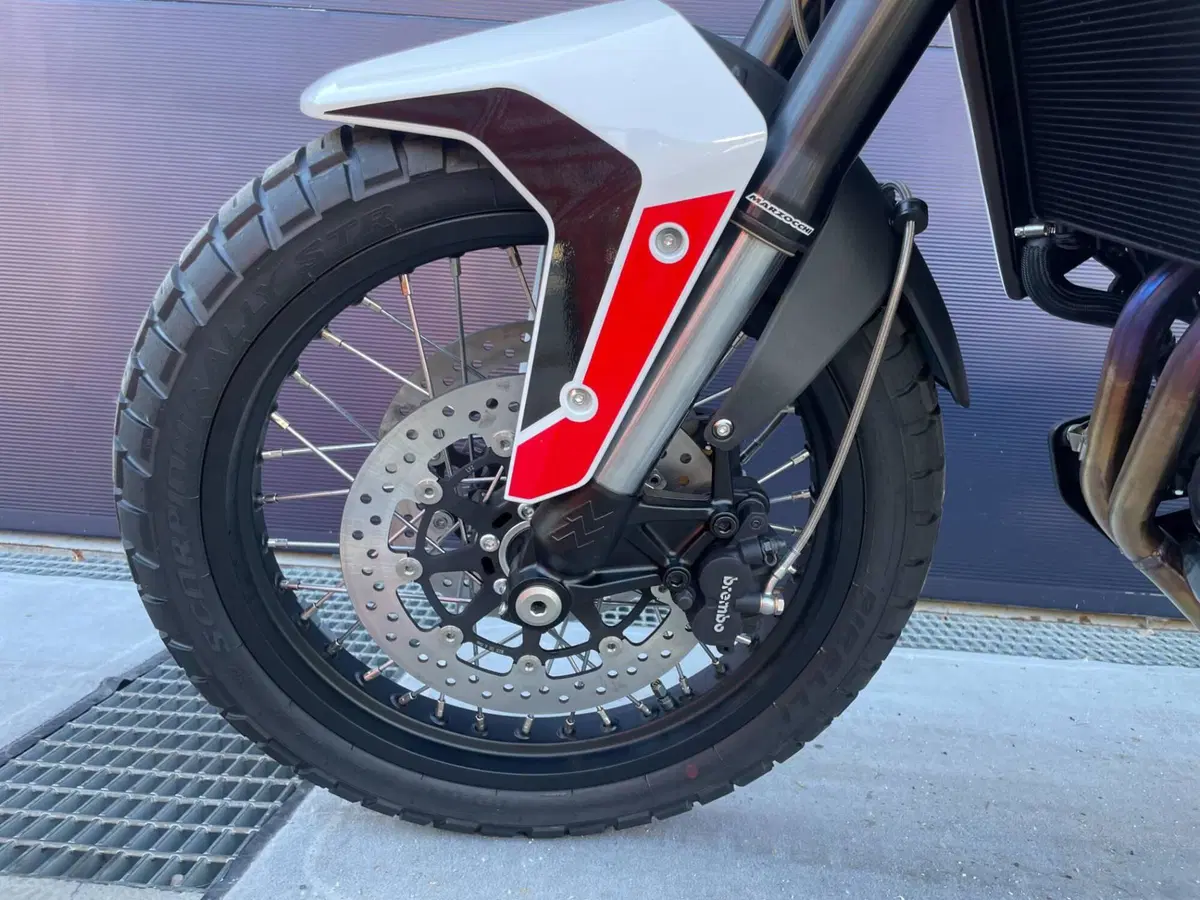 Moto Morini X-Cape 700 (2025 - 26) (8)