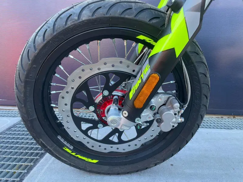 Fantic Motor XMF 125 Competition (2025 - 26) (8)