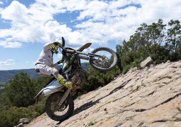 TEST: Abbiamo provato le primissime Triumph da ENDURO: vanno bene come le gemelle da MX!?
